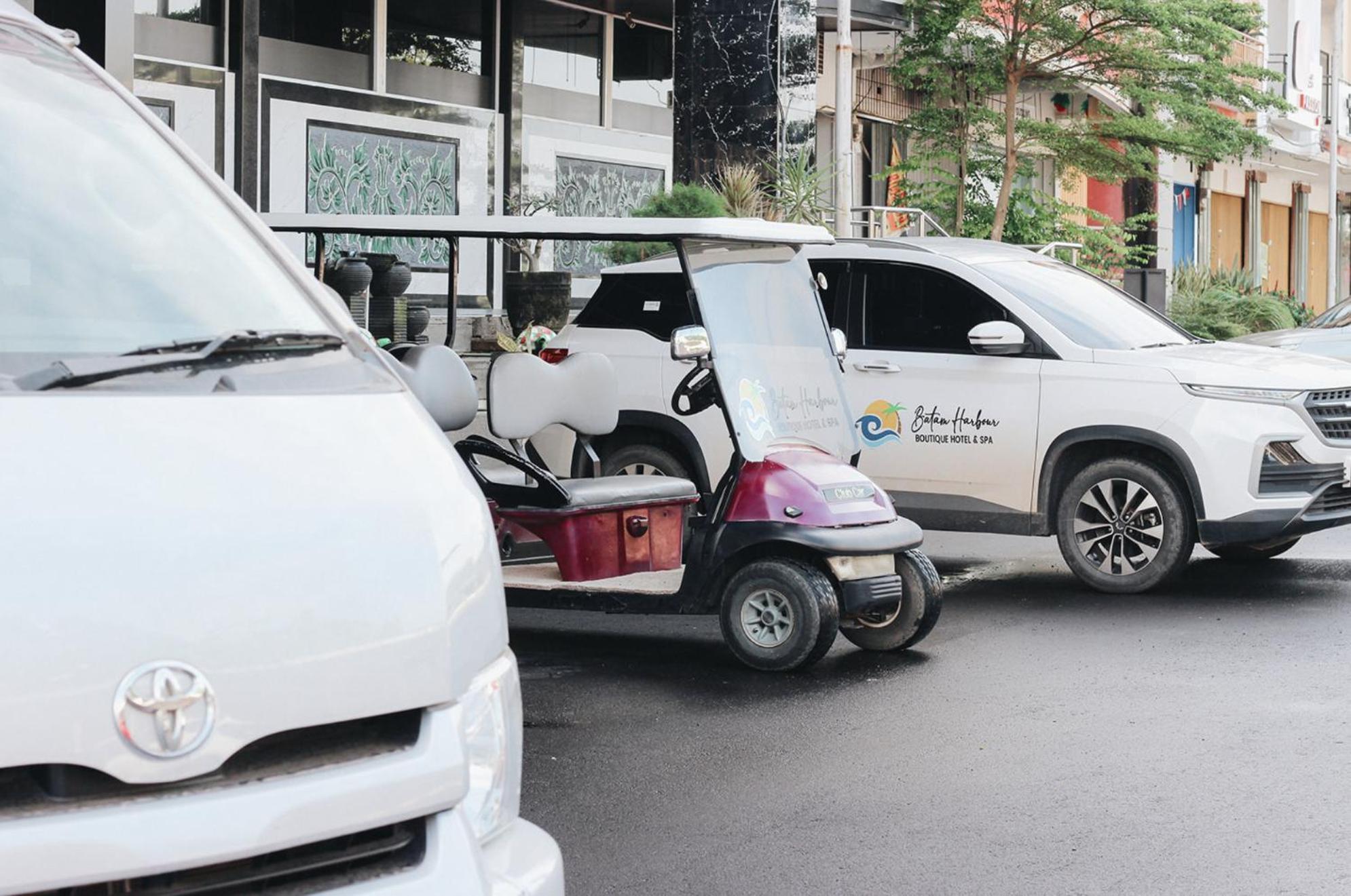 Batam Harbour Boutique Hotel & Spa ナゴヤ エクステリア 写真
